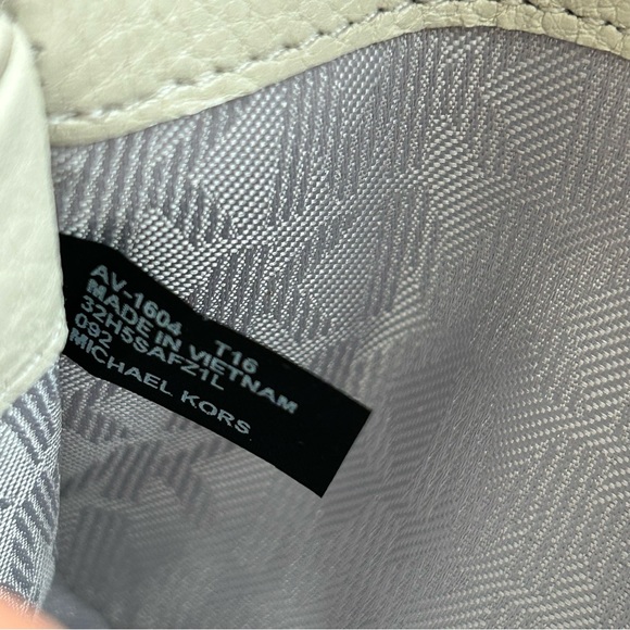 MICHAEL KORS Adele Double Zip Wallet *AUTHENTIC - Picture 5 of 12